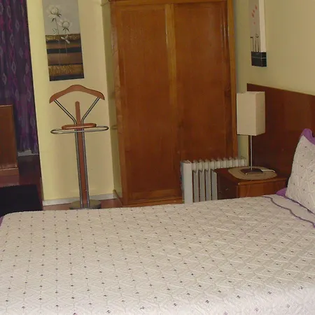 Gasthof Residencial Sol Da Nave 2*