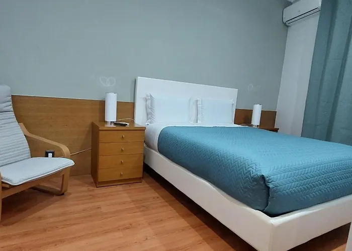 ゲストハウス Residencial Sol Da Nave ポルト