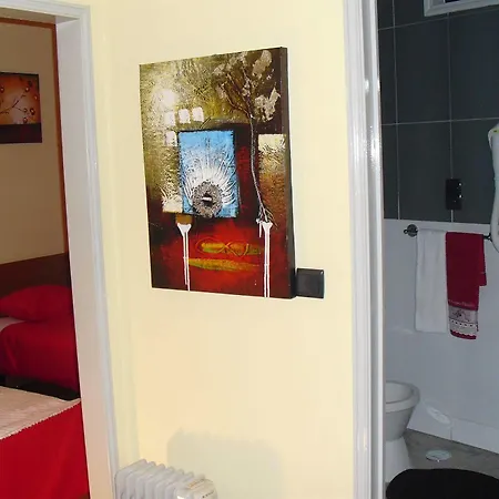 Casa de hóspedes Residencial Sol Da Nave 2*
